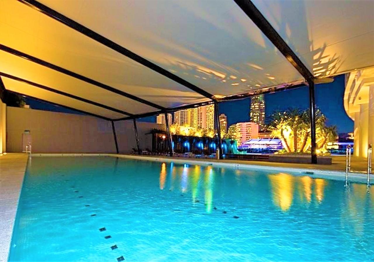 Circle On Cavil Holidays Gold Coast Exterior foto